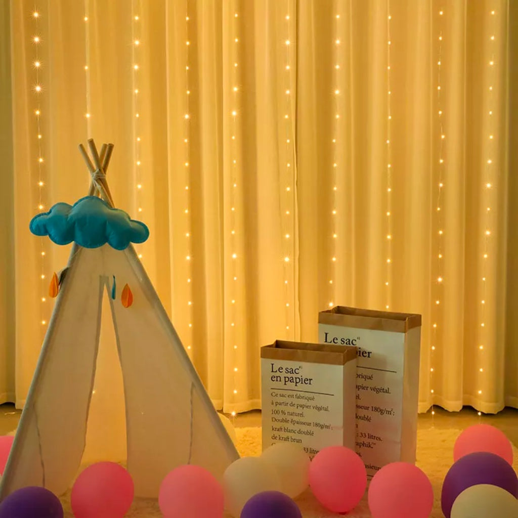 Curtain Lights Fairy Lights USB Powered Indoor Outdoor Wedding Proposal Birthday Party Lights [READY STOCK IN SG]